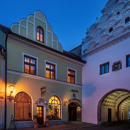 Hotel Bily Jednorozec Trzeboń Zewnętrze zdjęcie