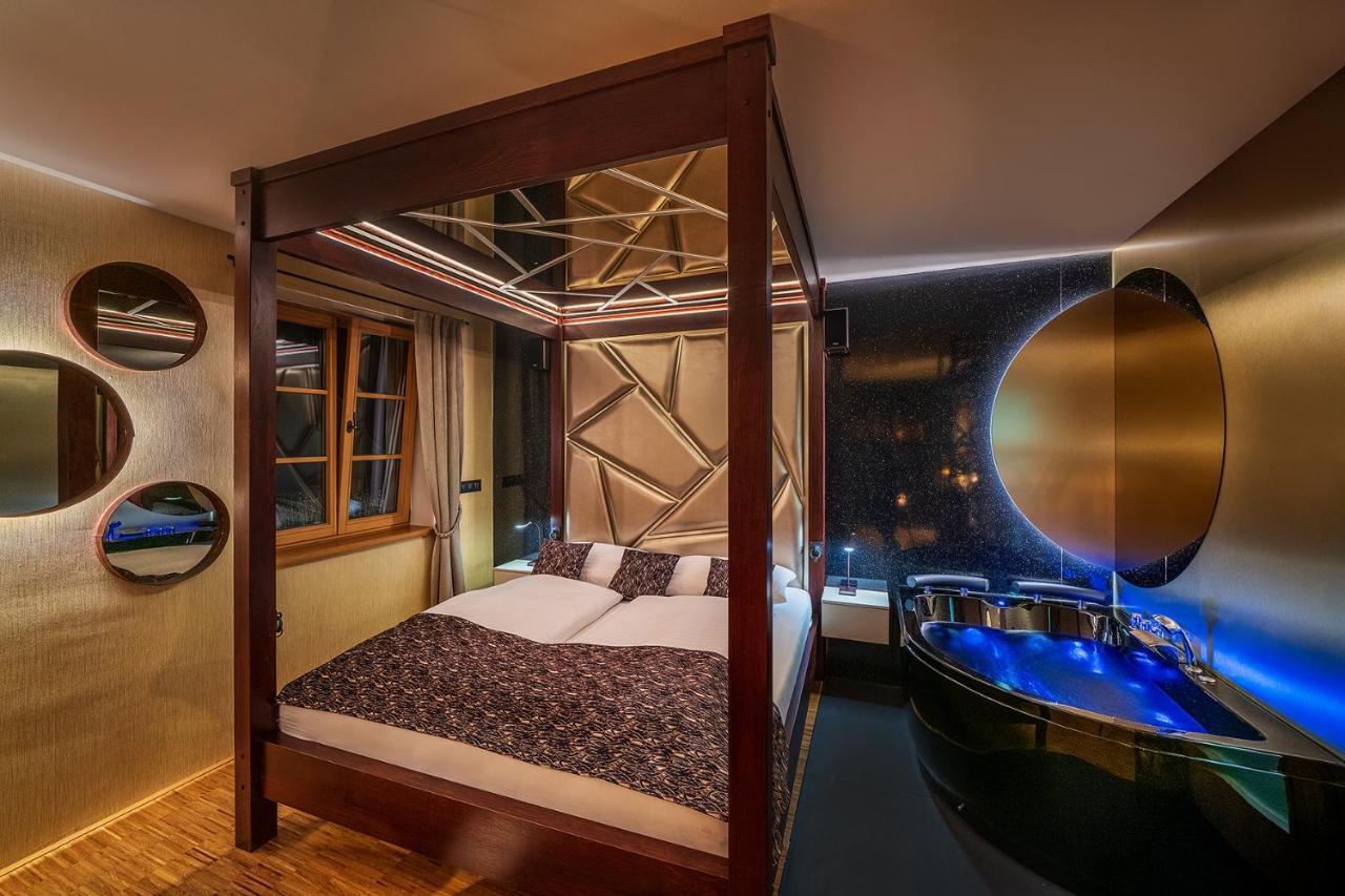 Hotel Bily Jednorozec Trzeboń Zewnętrze zdjęcie